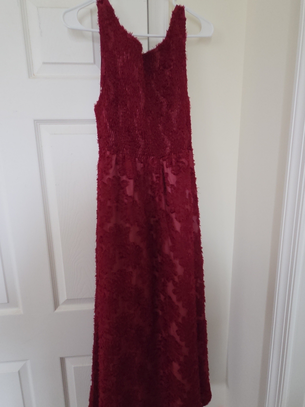 Women’s Burgundy Textured Evening Dress